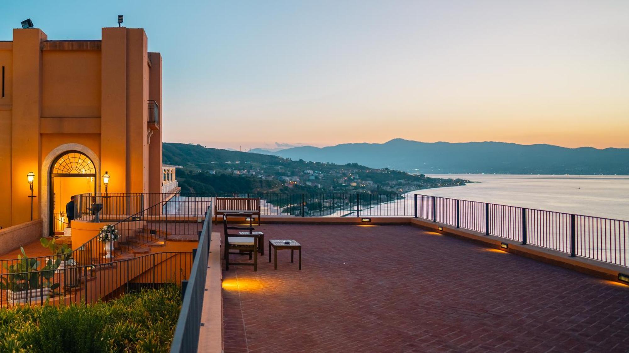 Altafiumara Resort & Spa ヴィッラ・サン・ジョヴァンニ エクステリア 写真